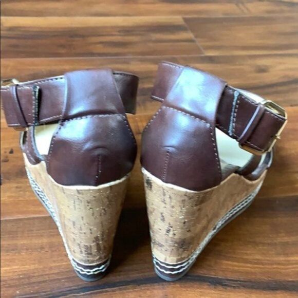 𝅺SHANGHAI Wedge Cork Sandals - Report Shoes - Picture 8 of 11